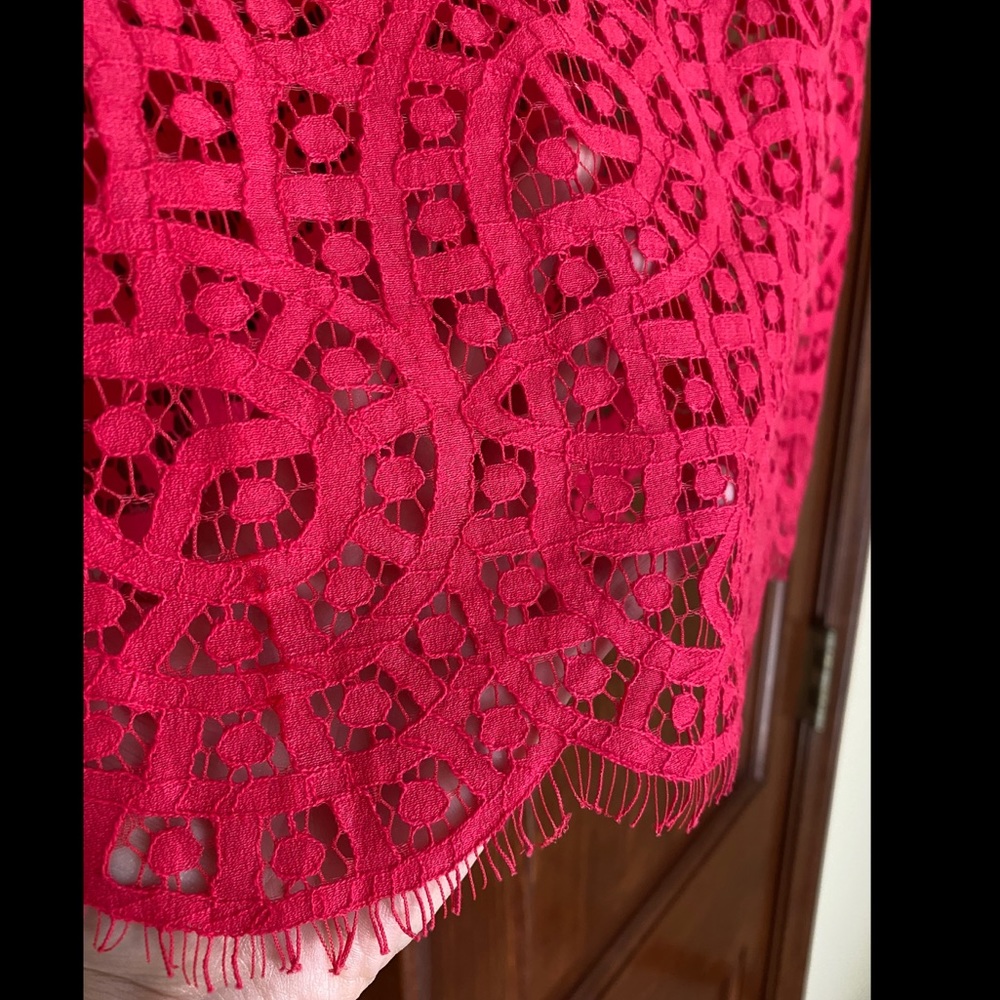 NWT; forever 21 lace top - Picture 4 of 4